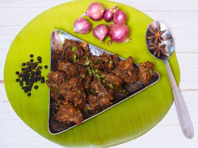 Sivakannan Restaurant - Authentic Gramathu Kozhi Varuval