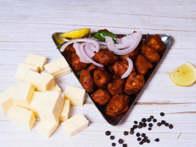 Sivakannan Restaurant - Authentic Paneer Chilli